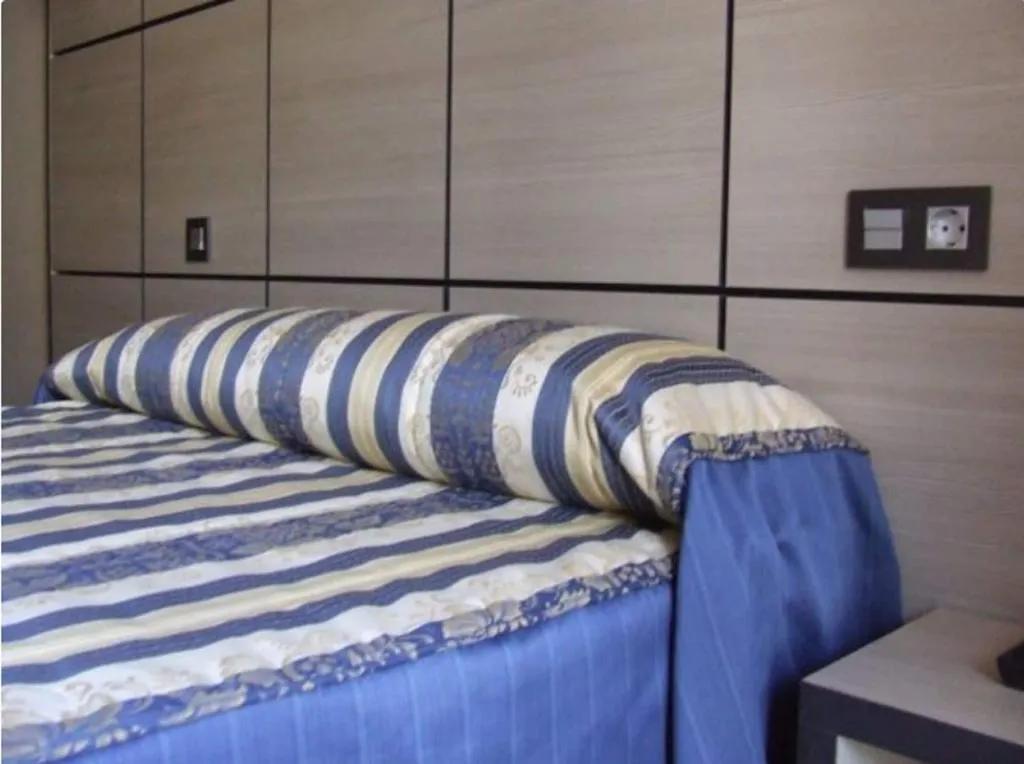 SINGLE STANDARD Room, Hostal Larios, Costa Del Sol