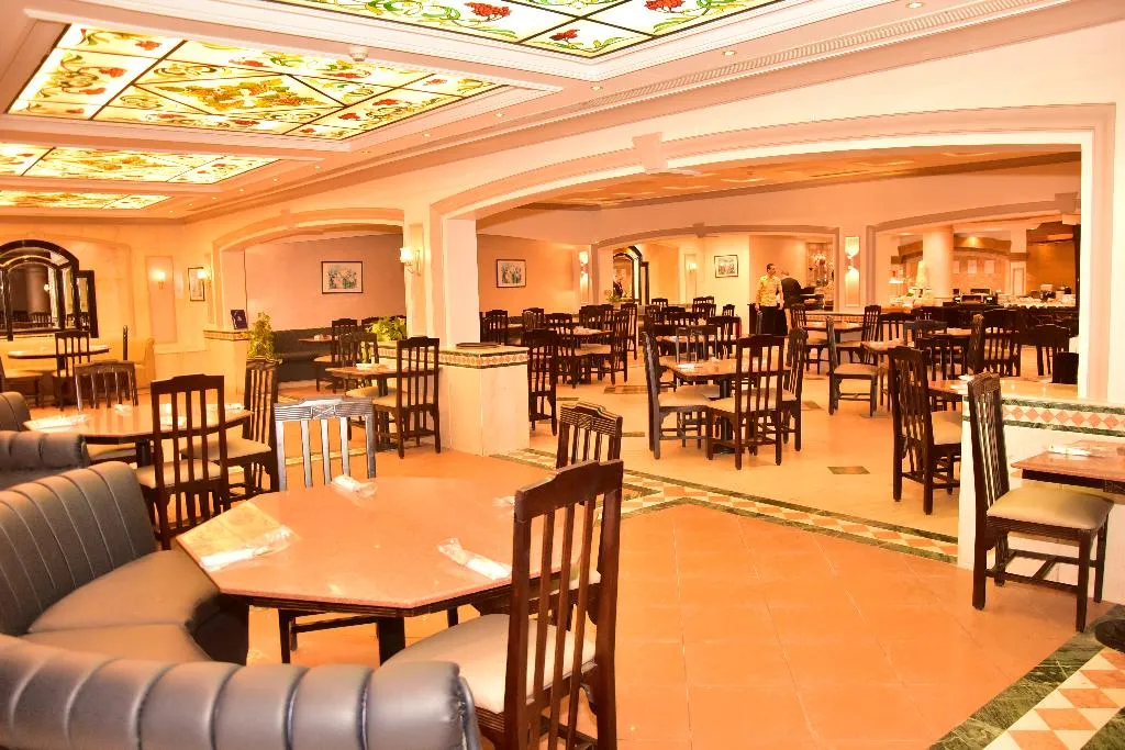 Restaurant, Dive Inn Resort, Red Sea Riviera