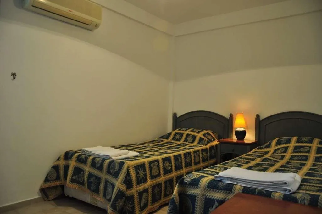 Room, Palm Court Suites, Izmir
