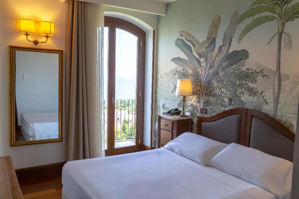 JUNIOR SUITE CAPACITY 3 Room, Best Western Hotel Santa Caterina, Catania