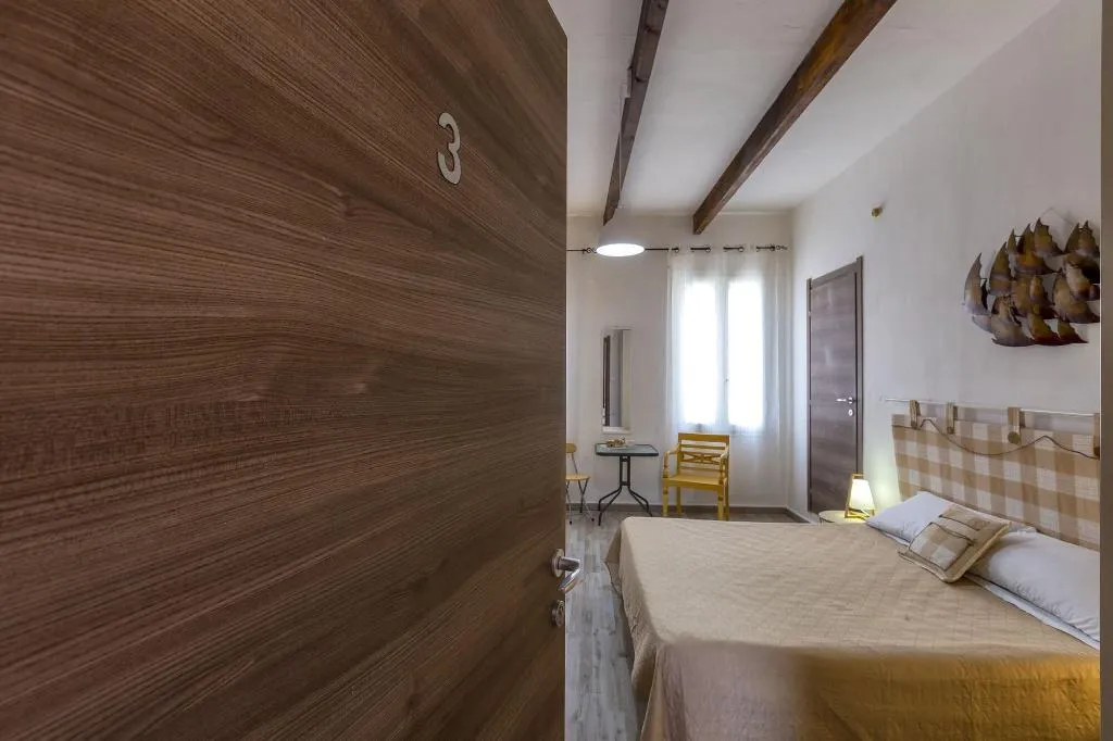 Room, B&B Alguer, Alghero
