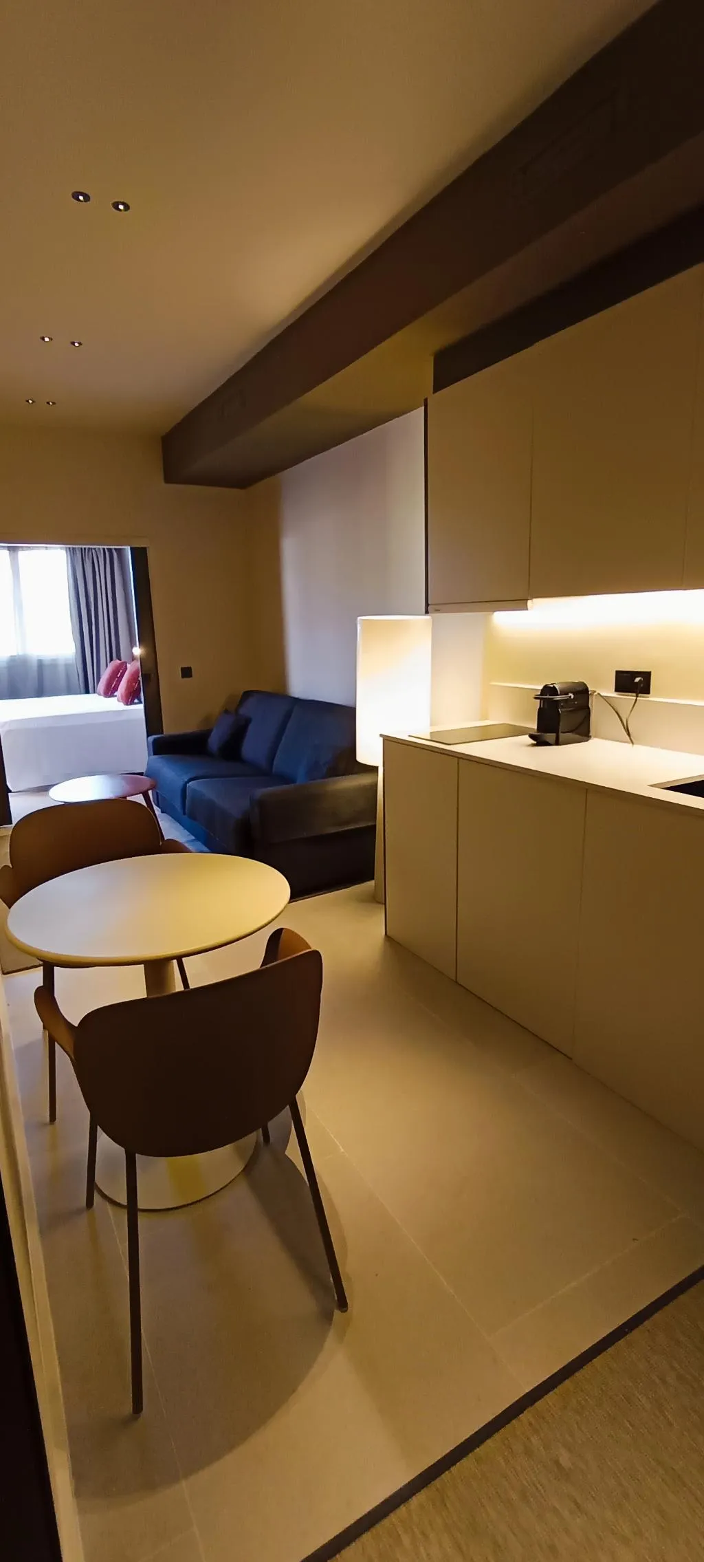 APARTMENT SUPERIOR WITH TERRACE Room, Senator Barcelona Apartments, Barcelona