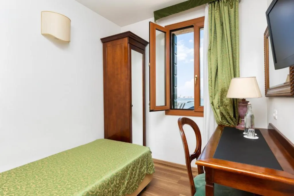 SINGLE CLASSIC Room, Hotel Giardinetto Venezia, Venice