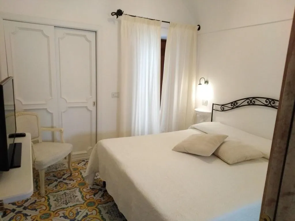 TWIN STANDARD Room, Villa Principe Giovanni, Naples