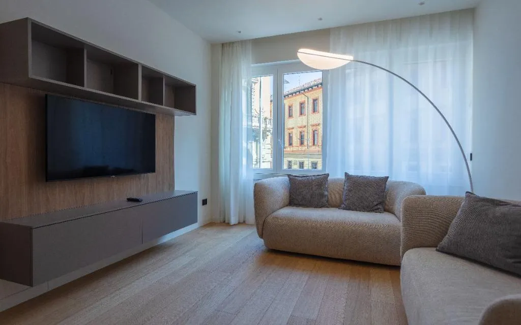 APARTMENT WITH JACUZZI Room, San Ambrogio Apartments, Milan