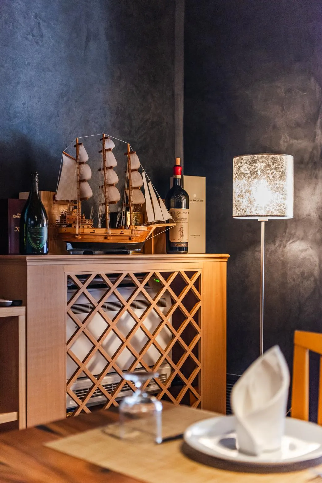 Restaurant, Aragosta Hotel, Durres
