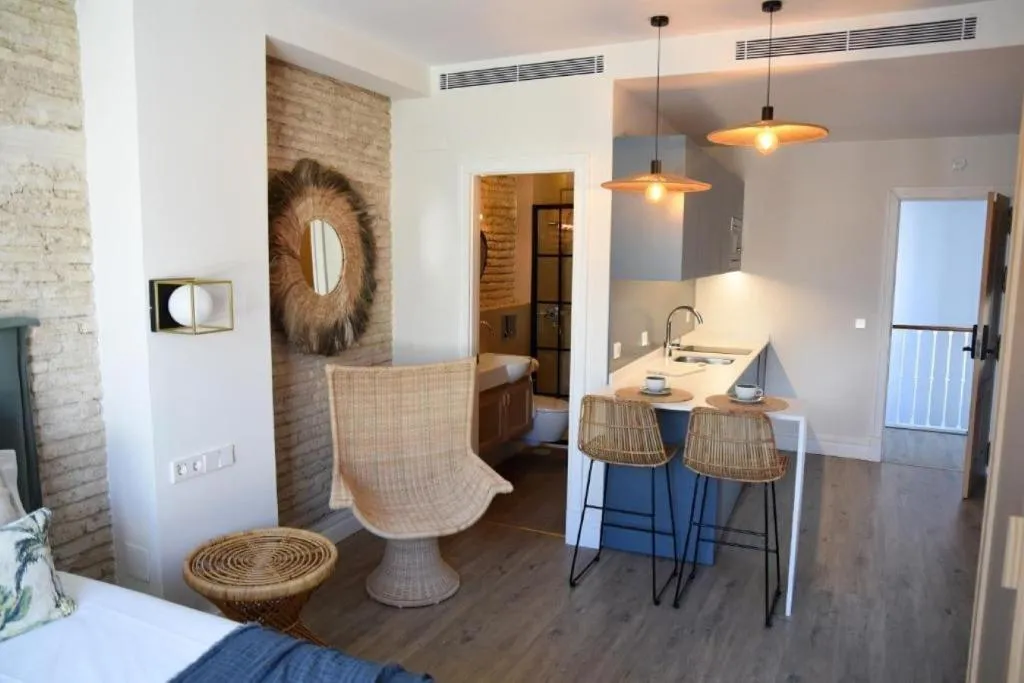 Room, Honest Sevilla, Seville