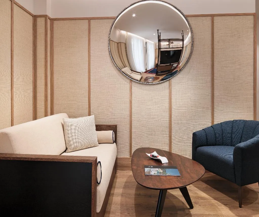 DOUBLE DELUXE Room, H10 Madison, Barcelona