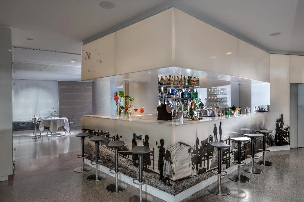 Bar, Grand Resort Du Lac Et Du Parc, Milan