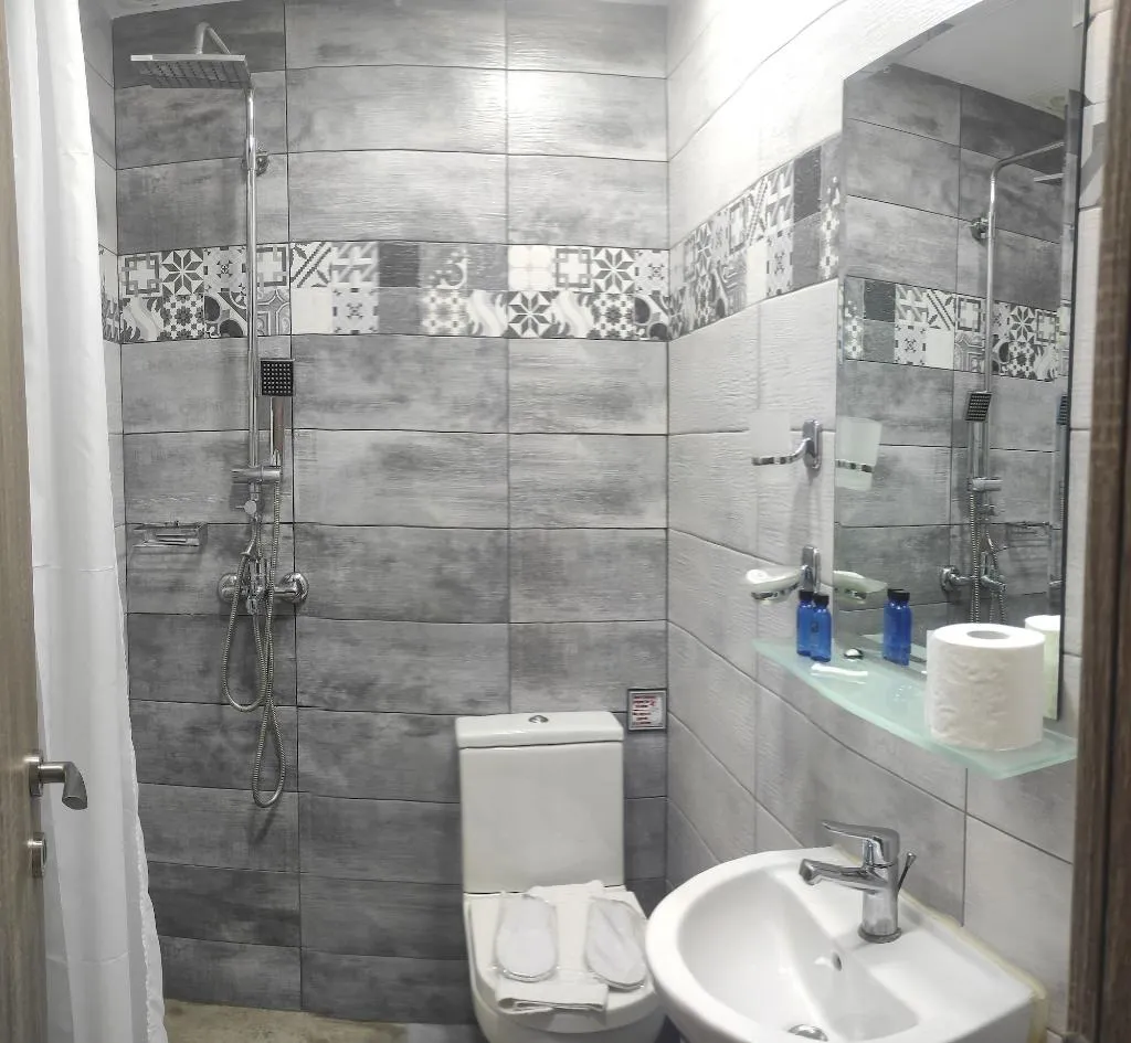 Room, Prosforio, Thessaloniki