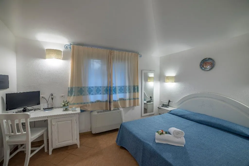 DOUBLE PRESTIGE Room, Garden Beach, Cagliari