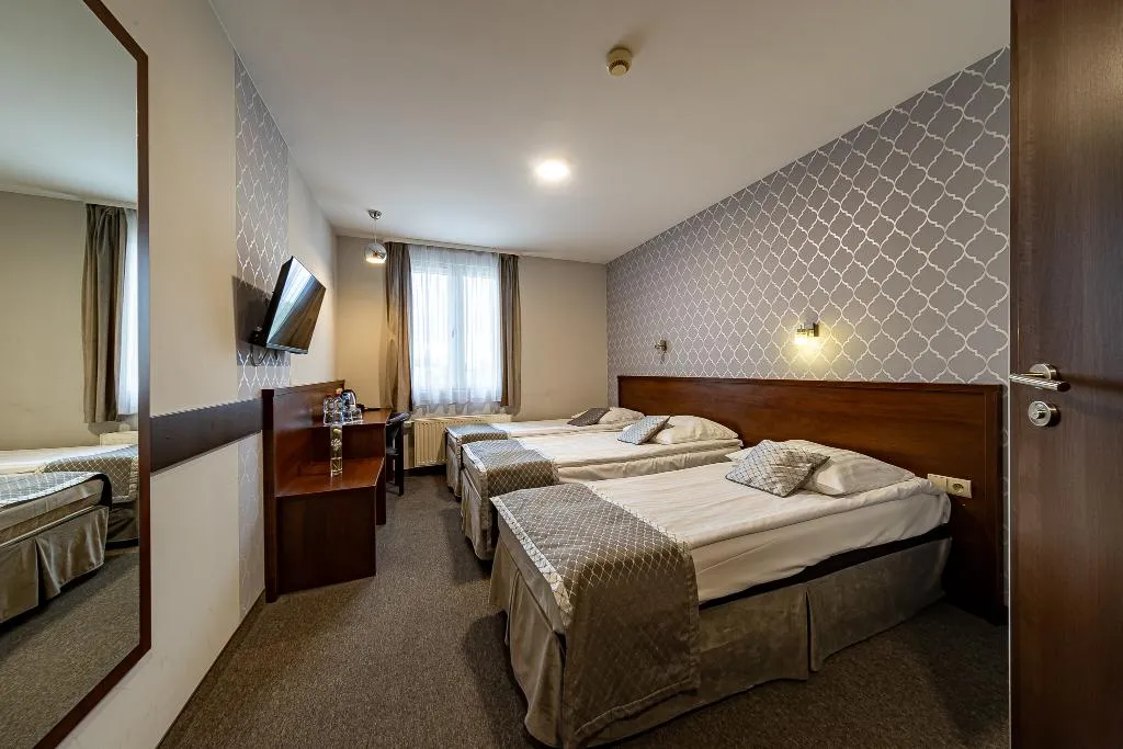 TRIPLE BUSINESS Room, Fero Express, Krakow
