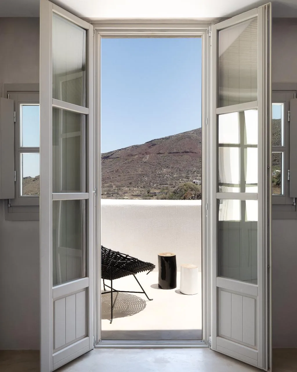 SUITE DELUXE SEA VIEW Room, Danae Suites, Santorini