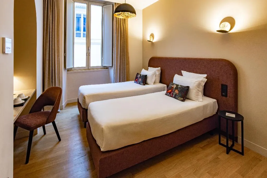 DOUBLE CLASSIC Room, 9 Hotel Cesari, Rome