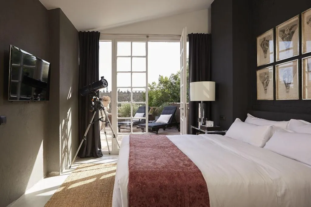 Room, Llimona Suites, Costa Brava