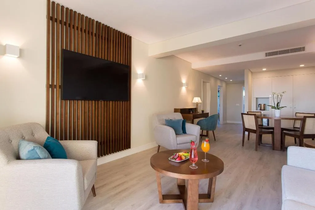 Room, Four Points By Sheraton Sesimbra, Lisbon