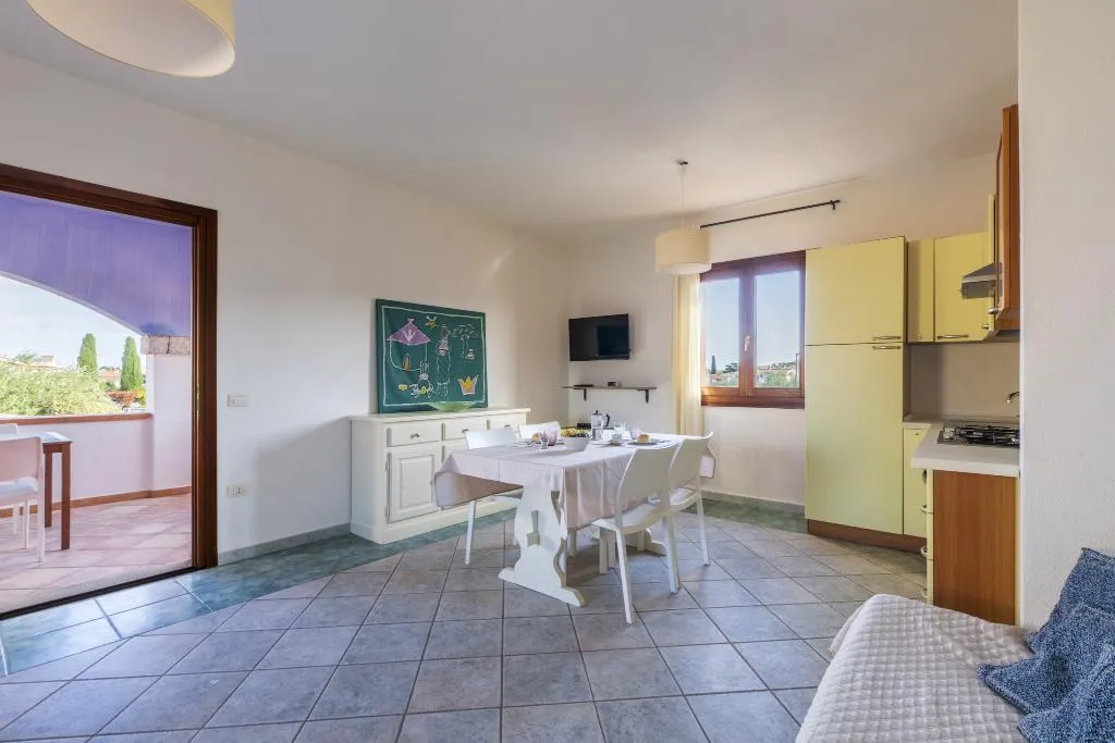 APARTMENT CAPACITY 6 Room, Appartamenti Tiffany, Olbia
