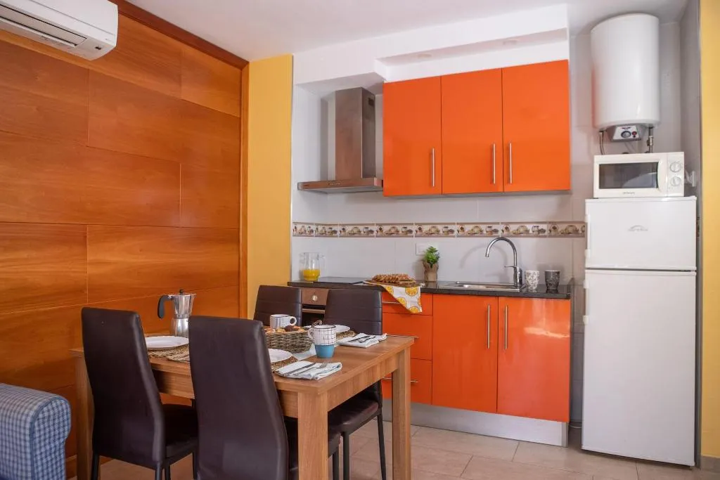 Room, Apartamentos Els Salats Estartit, Costa Brava