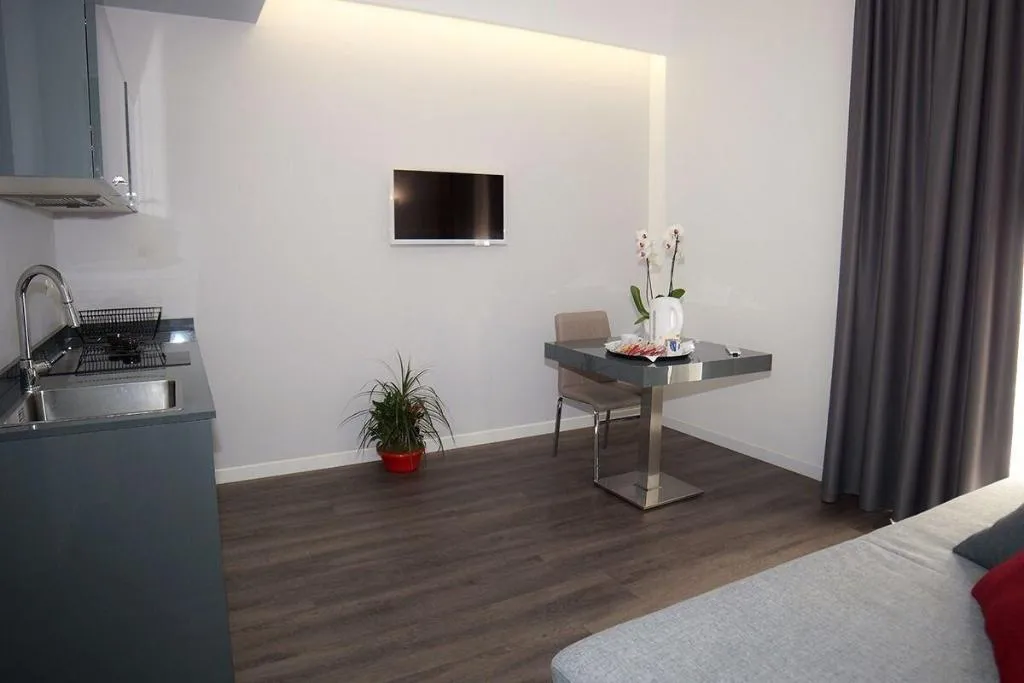 Room, Leopardi Business Hotel, Naples