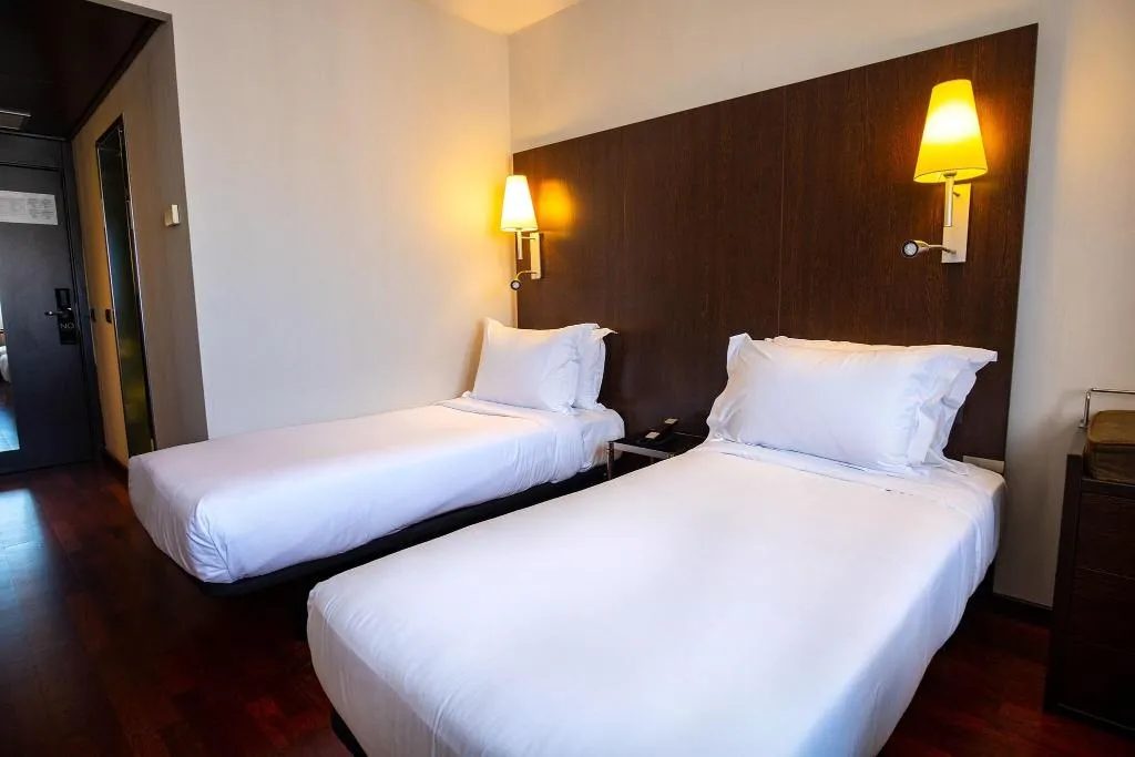 DOUBLE QUEEN SIZE BED Room, Hotel Vilamari, Barcelona