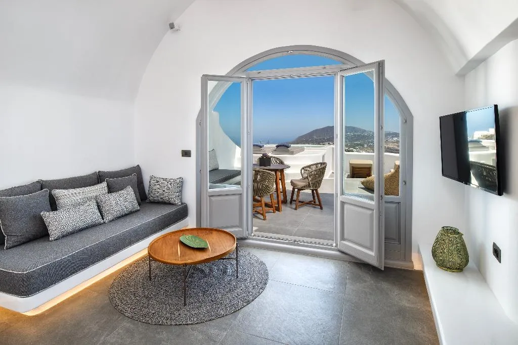 SUITE HONEYMOON Room, Eteoro Suites, Santorini