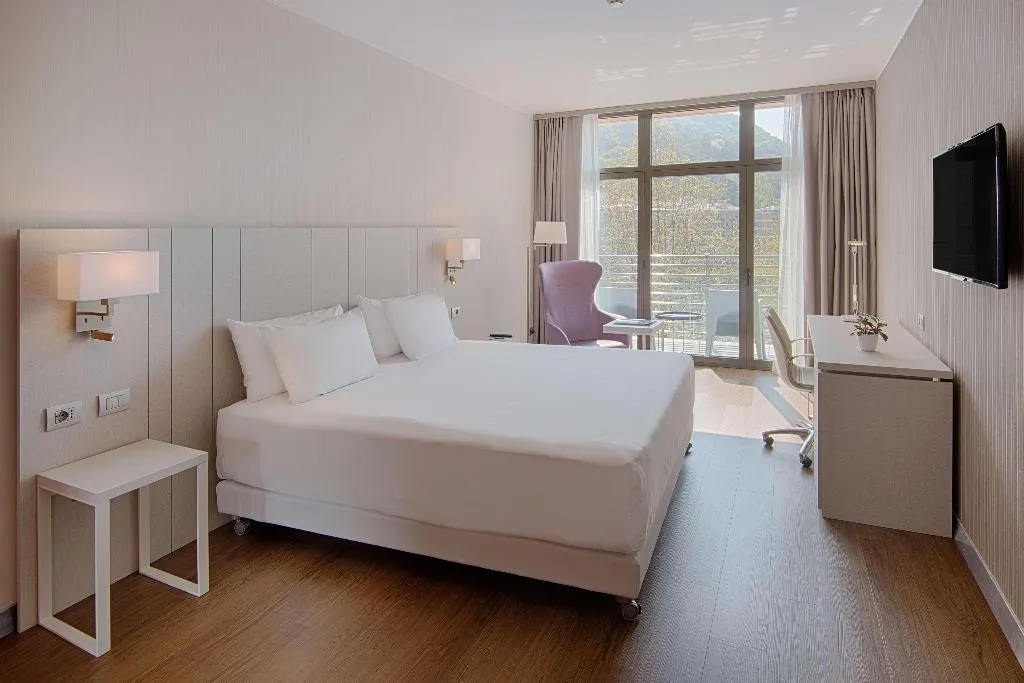 DOUBLE SUPERIOR Room, NH Lecco Pontevecchio, Milan
