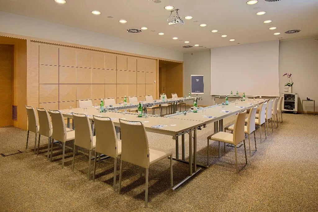 Conferences, NH Collection Milano Touring, Milan