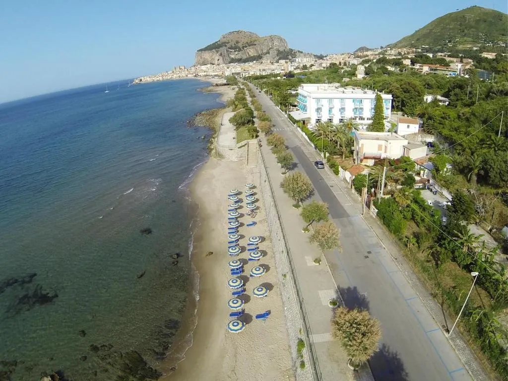 Beach, Hotel Tourist, Palermo