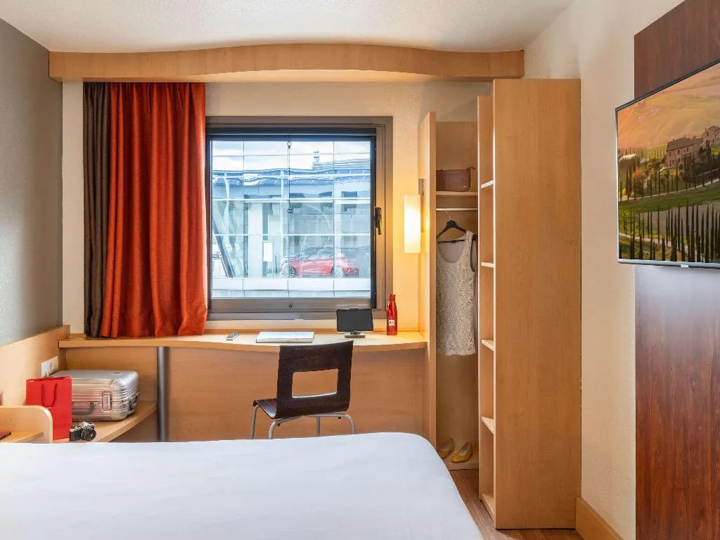 DOUBLE STANDARD Room, ibis Madrid Alcobendas, Madrid