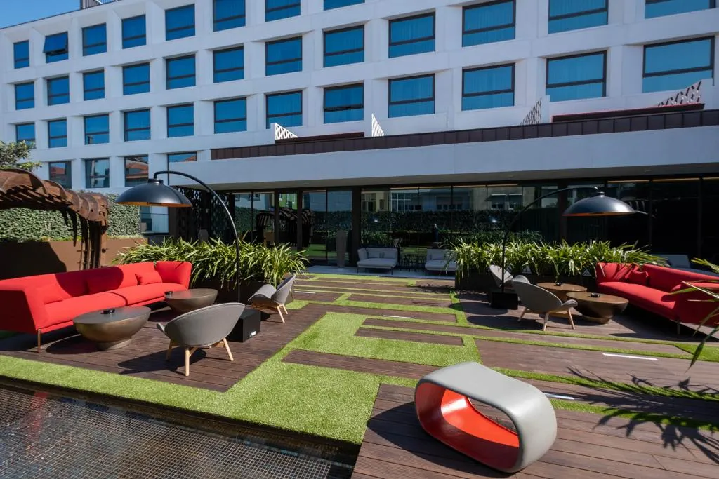 Terrace, BessaHotel Baixa, Porto
