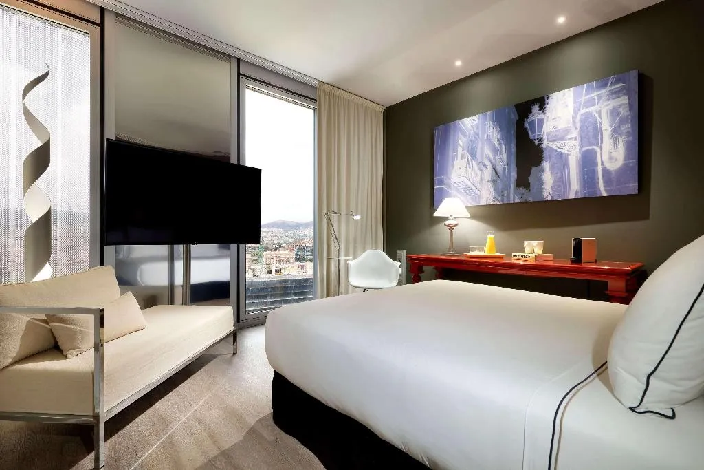 FAMILY ROOM STANDARD Room, Melia Barcelona Sky, Barcelona