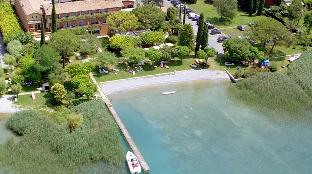 General view, La Paül, Milan