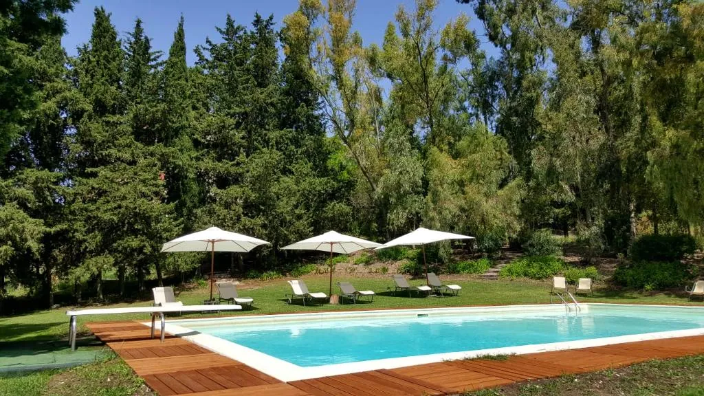 Pool, Masseria Rossella, Palermo