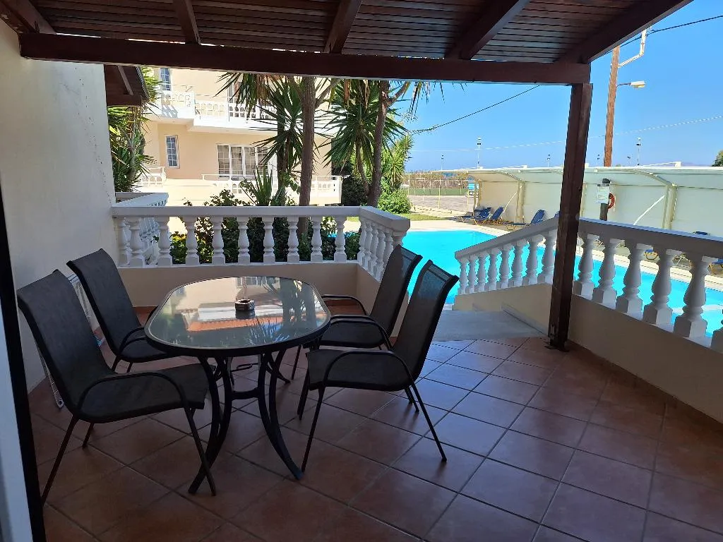 APARTMENT TWO BEDROOMS ONE BATHROOM Room, Perla Beach, Crete