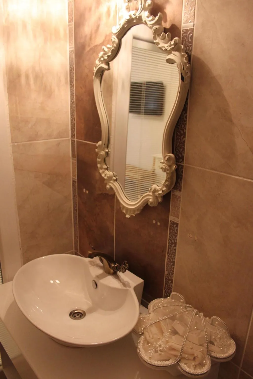 Room, Huri & Nuri Hotel, Izmir