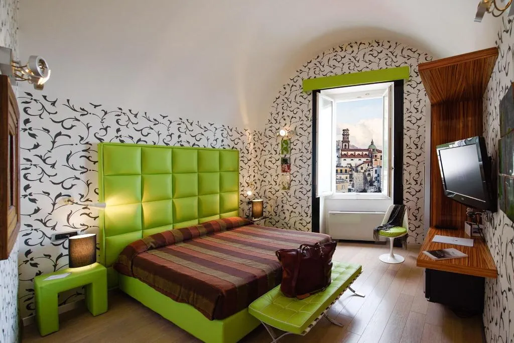 DOUBLE CLASSIC Room, Palazzo Ferraioli, Naples