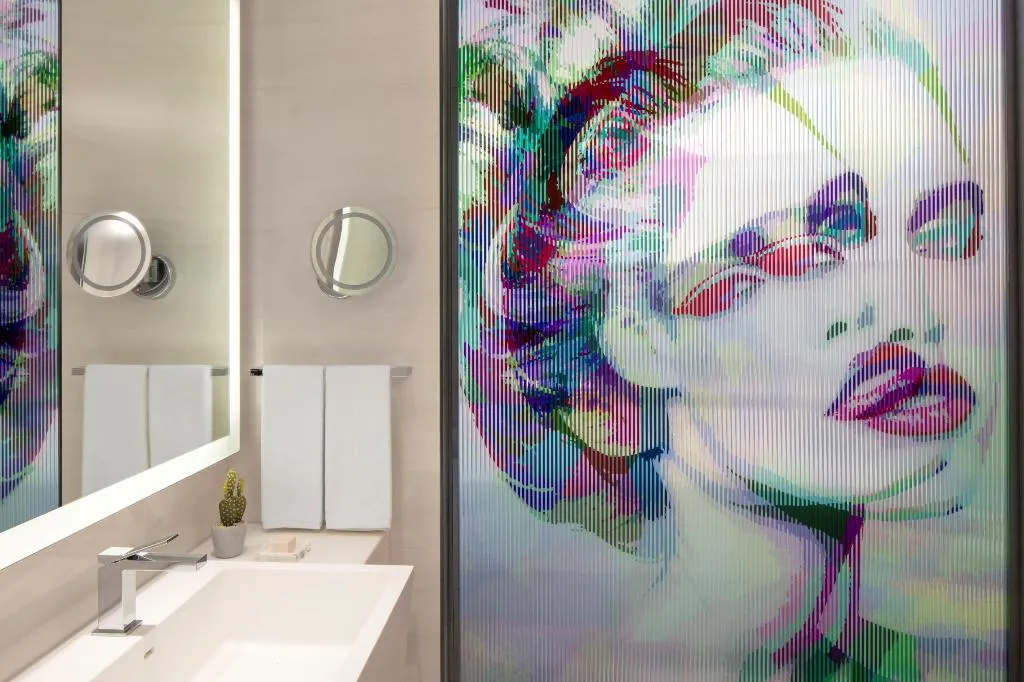STUDIO WITH BALCONY Room, SLS Dubai Hotel & Residences, Dubai