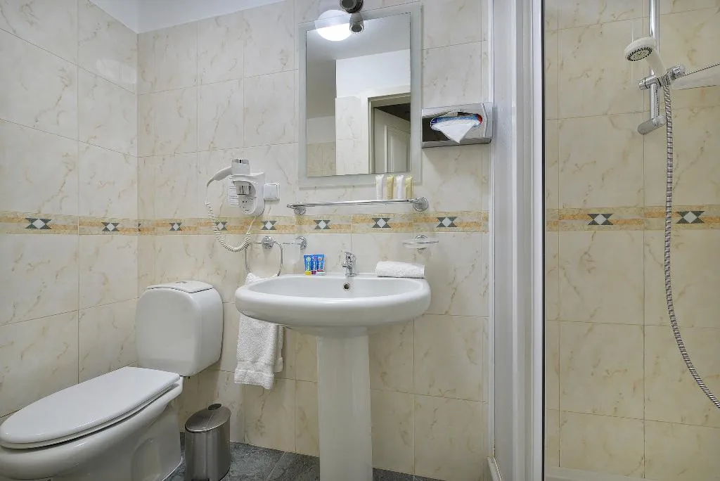 TRIPLE SUPERIOR Room, Suite Home Prague, Prague