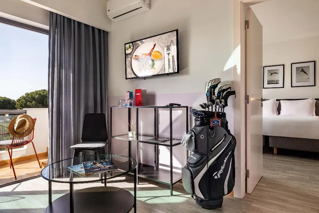 SUITE ONE BEDROOM Room, The Magnolia Hotel, Algarve
