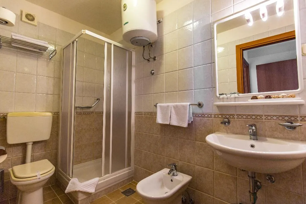 APARTMENT ONE BEDROOM WITH TERRACE Room, Splendid Resort, Istria