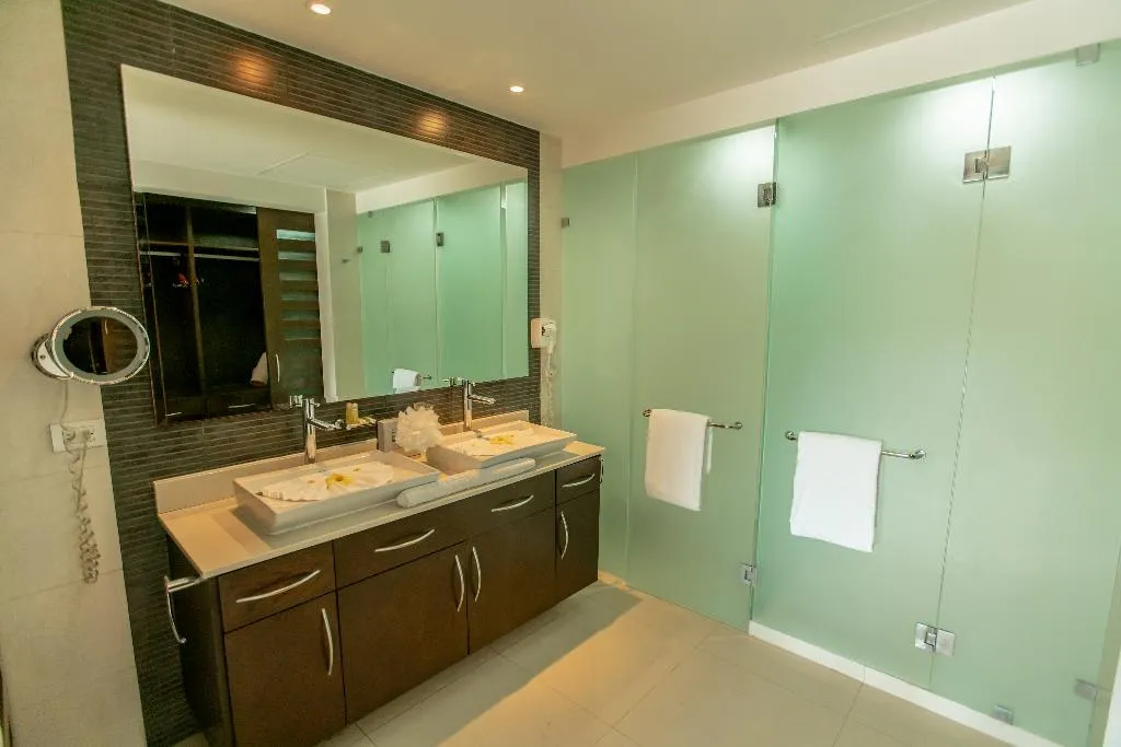 SUITE ONE BEDROOM Room, Mareazul Beach Front Resort Playa del Carmen, Playa Del Carmen