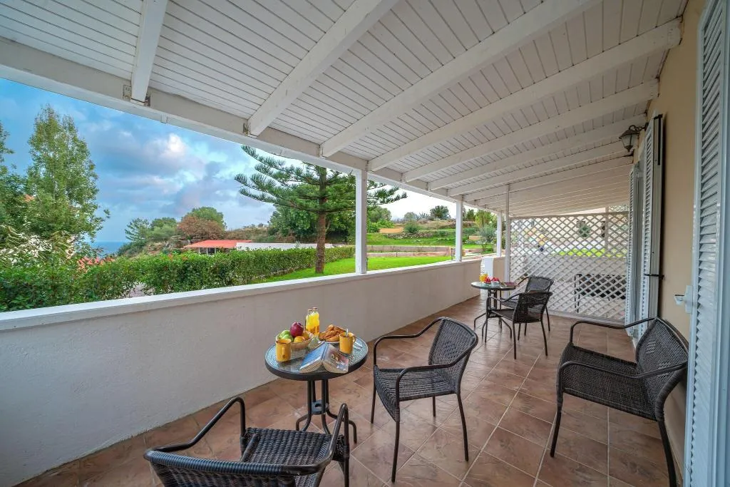 Terrace, Karavados Beach, Kefallinia