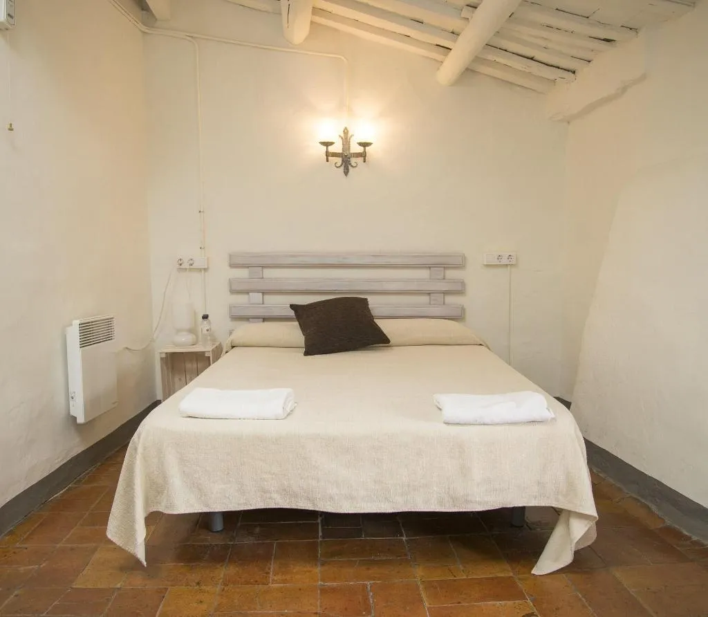 Room, Hostal L'Estrella, Costa Brava