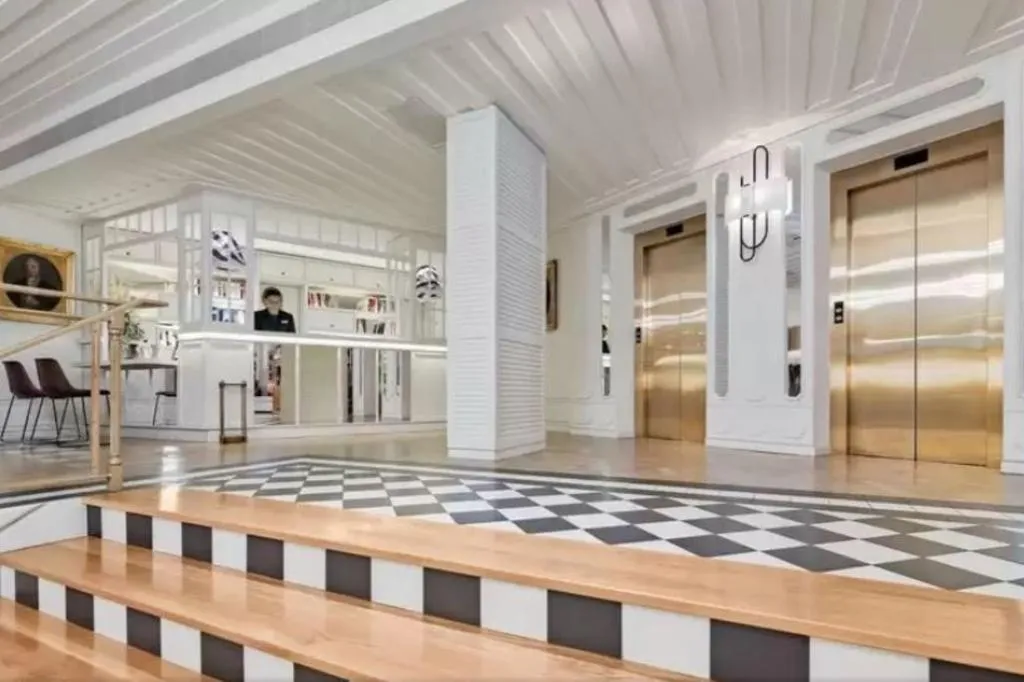 Lobby, H10 Duque De Loule, Lisbon