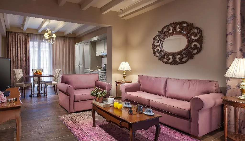 SUITE GRAND Room, Kyniska Palace Conference & Spa, Athens