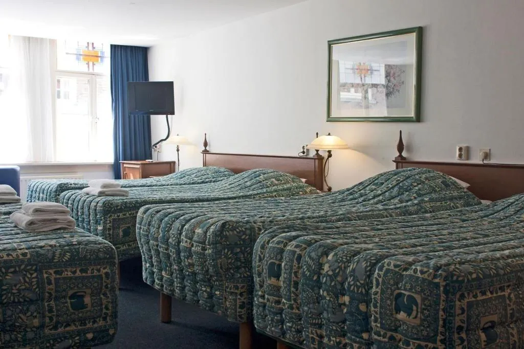 Room, Prins Hendrik, Amsterdam