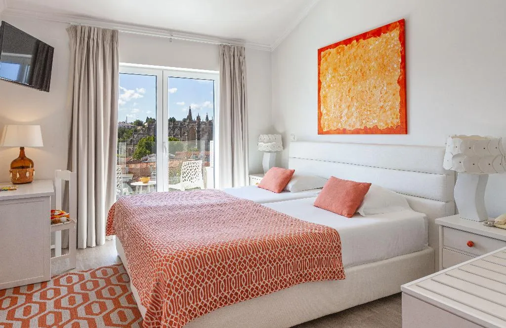 DOUBLE SUPERIOR Room, Casa do Outeiro, Arts & Crafts Boutique Hotel, Porto