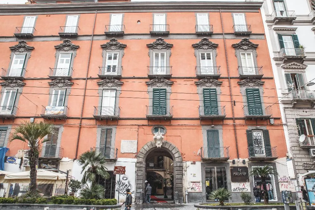 General view, Relais Della Porta, Naples