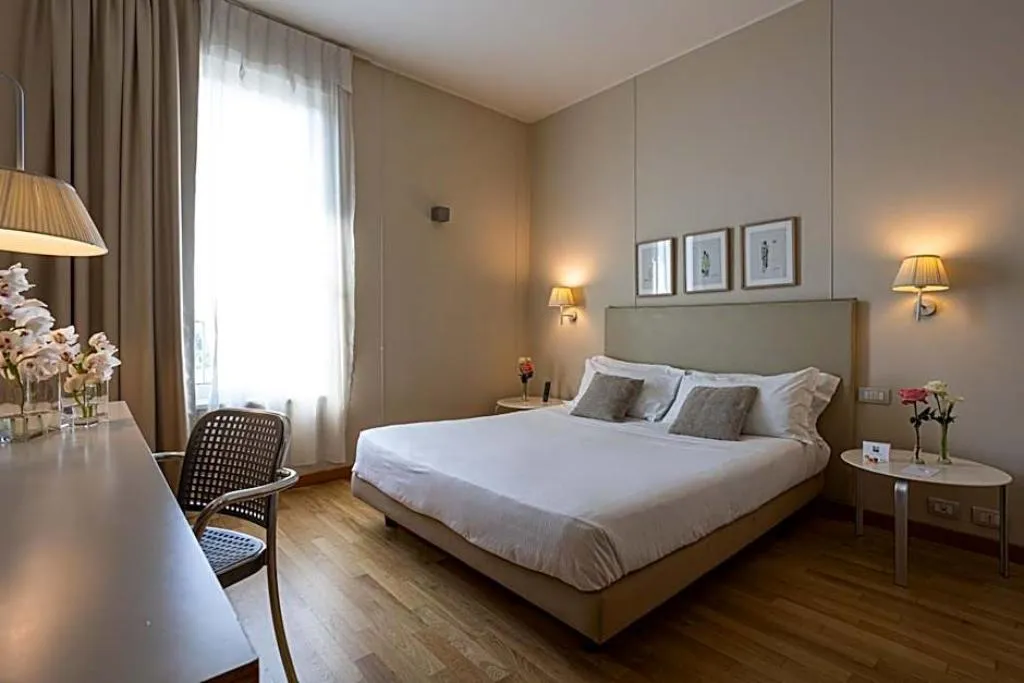 DOUBLE SINGLE USE STANDARD Room, Cosmo Hotel Palace, Milan