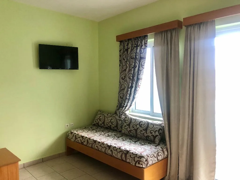 STUDIO GARDEN VIEW Room, Epis Hotel, Crete